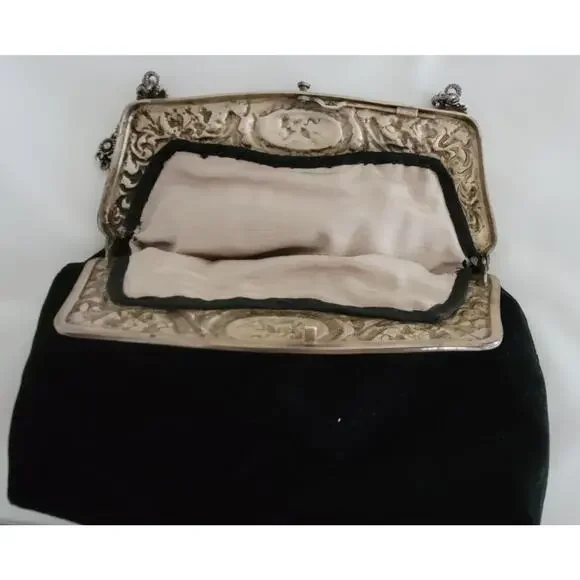 Bag Victorian with Cherubs Gorham Sterling Whimsy Old Money Boho Chic Wedding - Picture 3 of 7